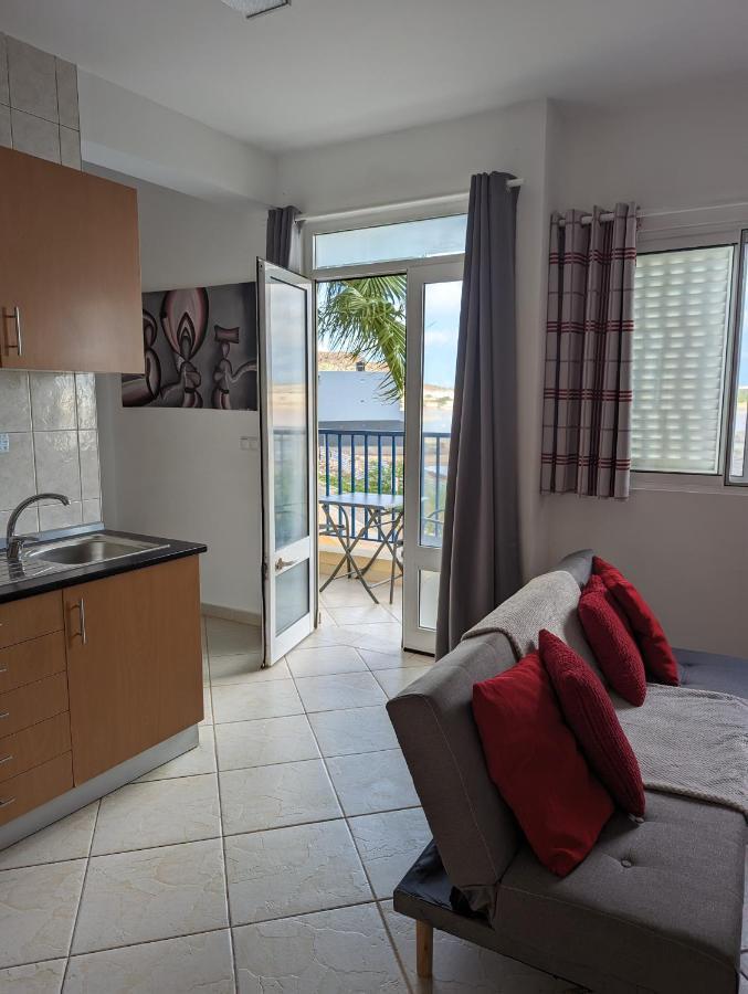 Vila Cabral 1 Bed Apt - Wi-Fi & Air Con Included Sal Rei Exteriör bild